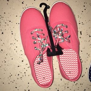 fancy & floral pink sneakers